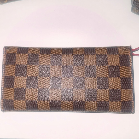 Authentic LV Damier Ebene Josephine Wallet - Picture 2 of 9